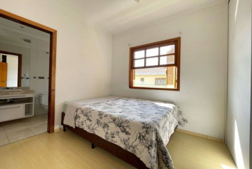 Belo Sobrado à venda no Parque São Domingos na Rua Luiz Filgueira Souto, 