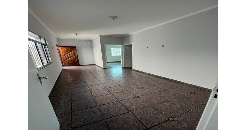 Casa à venda Rua Joaquim Oliveira Freitas, Vila Mangalot - Imóveis à Venda