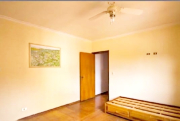 Belo Sobrado à venda na Vila Barreto na Rua Doutor Achiles Lisboa,