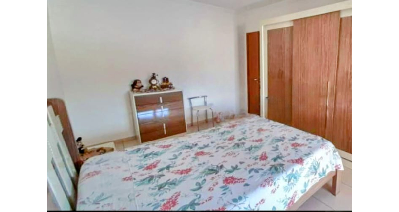 Sobrado à venda no Jardim Pirituba na Rua Glória de Dourados