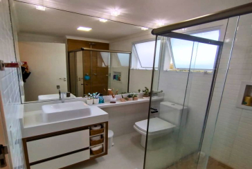 Belo Apartamento à venda no Jaraguá na Avenida Doutor José Maniero 225