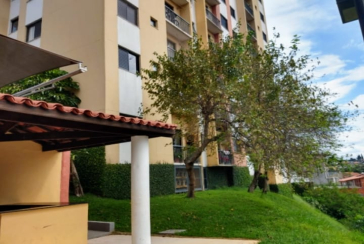  Apartamento à venda no Conjunto Residencial Vista Verde na Rua Jose Carlos de Resende 92