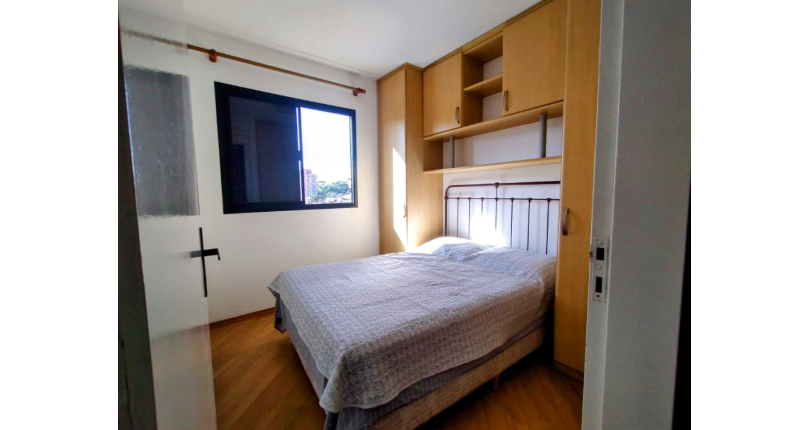  Apartamento à venda no Conjunto Residencial Vista Verde na Rua Jose Carlos de Resende 92