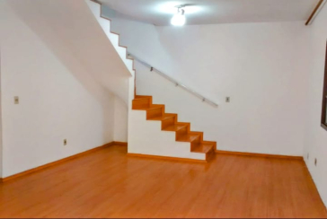 Bom Sobrado à venda na Vila Bonilha na Rua Porteirinha