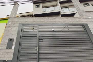 Sobrado novo à venda na Vila Guedes na Rua Francisco Andrade 34