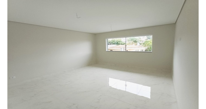 Sobrado novo à venda na Vila Guedes na Rua Francisco Andrade 34