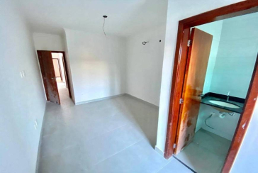 Sobrado novo à venda no Jardim Regina na Rua Andrade Velosino 130 B