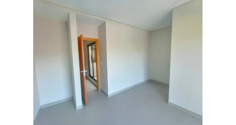 Sobrado à venda Rua Dona Herminda Borba Attuy, 573, Parque São Domingos - Imóveis à Venda