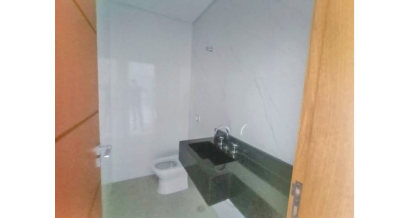 Sobrado à venda Rua Dona Herminda Borba Attuy, 565, Parque São Domingos - Imóveis à Venda