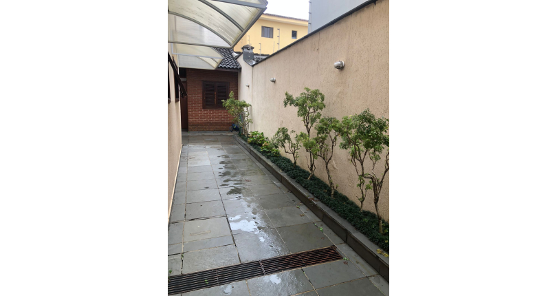 Sobrado à venda no City América na Rua José Geraldo João Luiz, 