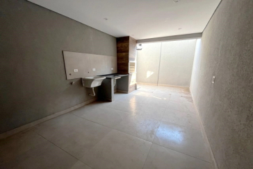 Sobrado novo à venda na Vila Catupia na Rua Tapendi 215,