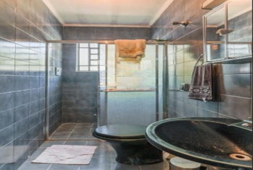 Sobrado à venda na Vila Jaguará na Rua Santa Francisca, 