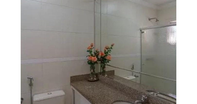 Sobrado à venda Rua Giovani Recordati, 68, Parque São Domingos - Imóveis à Venda