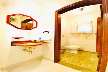 Sobrado à venda no City América na Avenida do Anastácio, com 3 dormitórios,