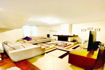 Sobrado à venda no City América na Avenida do Anastácio, com 3 dormitórios,