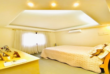 Sobrado à venda no City América na Avenida do Anastácio, com 3 dormitórios,