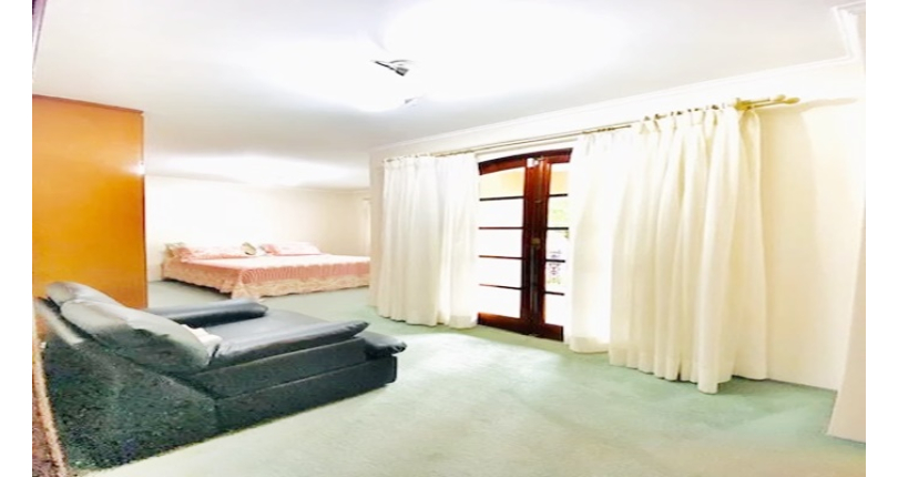 Sobrado à venda no City América na Avenida do Anastácio, com 3 dormitórios,