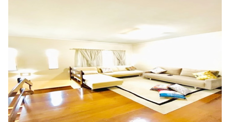 Sobrado à venda no City América na Avenida do Anastácio, com 3 dormitórios,