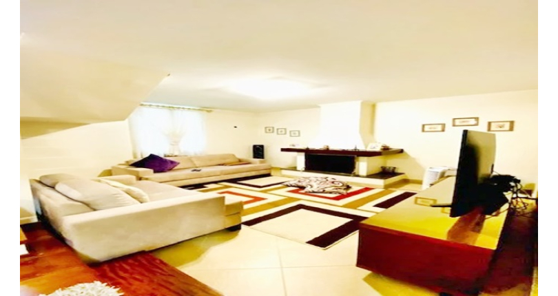 Sobrado à venda no City América na Avenida do Anastácio, com 3 dormitórios,