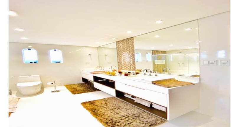 Sobrado à venda no City América na Avenida do Anastácio, com 3 dormitórios,