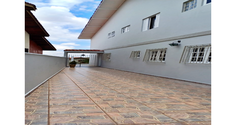 Sobrado à venda Rua Amílcar Barbuy, Parque São Domingos - Imóveis à Venda