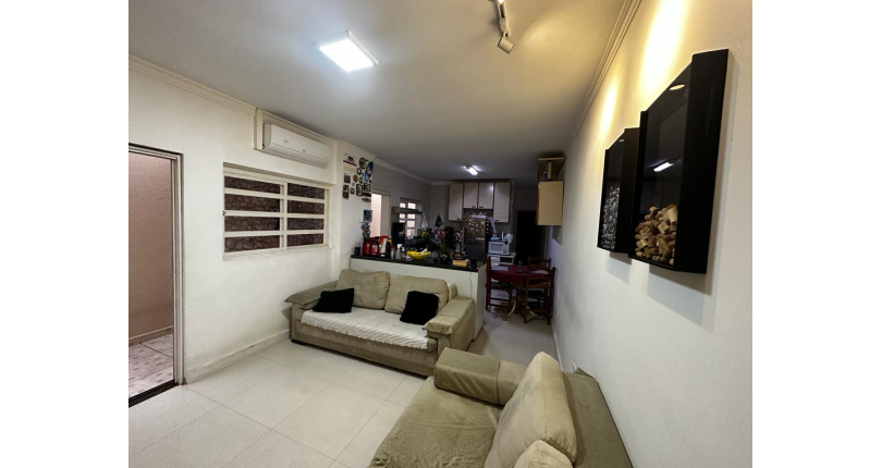 Casa à venda Rua Edvard de Vita Godoy, Parque Maria Domitila - Imóveis à Venda