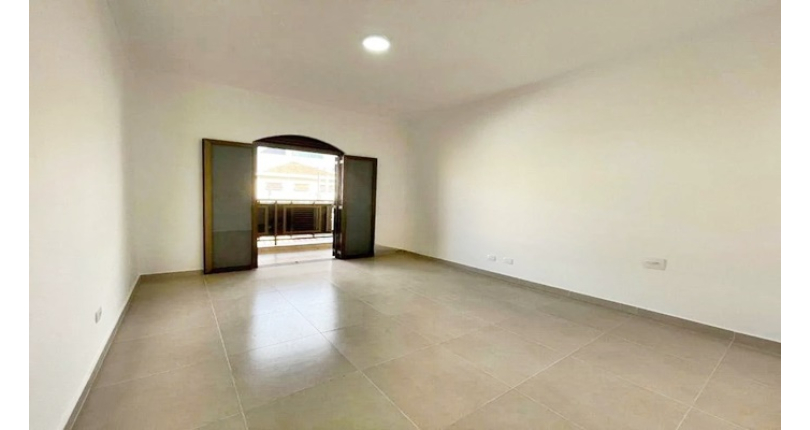 Belo Sobrado à venda no Parque São Domingos na Rua Waltrudes Correa,