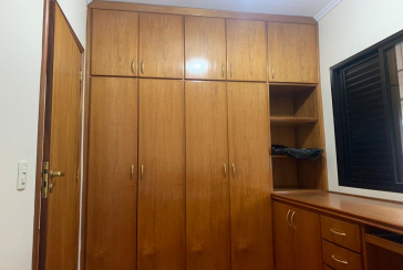 Bom Sobrado à venda no Jardim Líbano na Rua Benedito Gama Ricardo