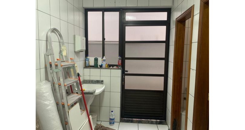 Bom Sobrado à venda no Jardim Líbano na Rua Benedito Gama Ricardo