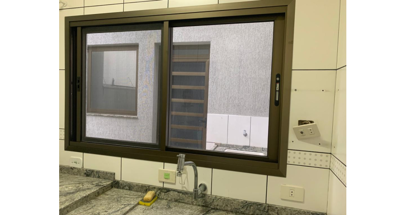 Bom Sobrado à venda no Jardim Líbano na Rua Benedito Gama Ricardo