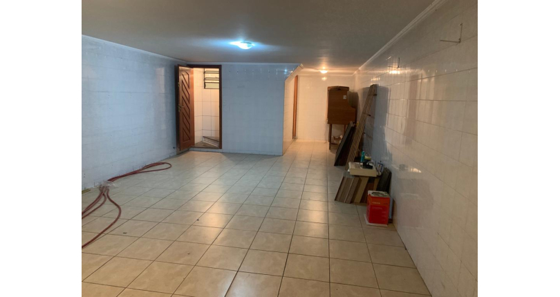 Bom Sobrado à venda no Jardim Líbano na Rua Benedito Gama Ricardo