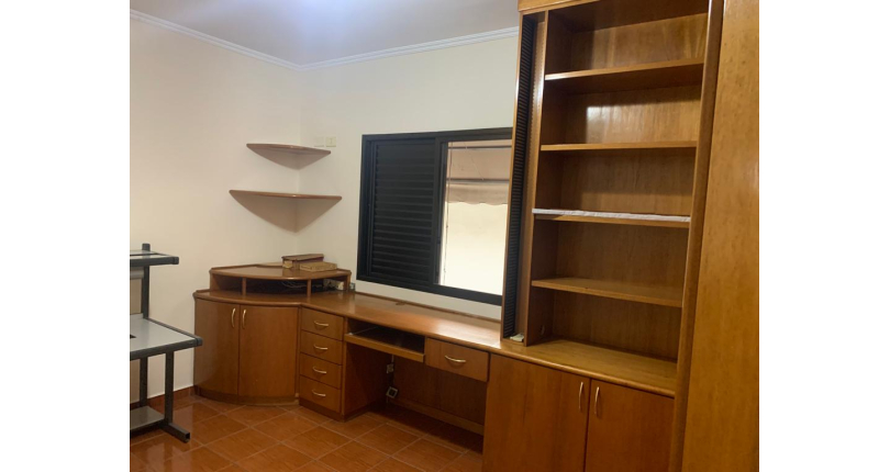 Bom Sobrado à venda no Jardim Líbano na Rua Benedito Gama Ricardo