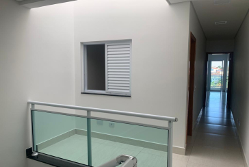 Belo Sobrado novo à venda na Vila Mangalot na Rua Evandro Danton Ferreira Gandra 67