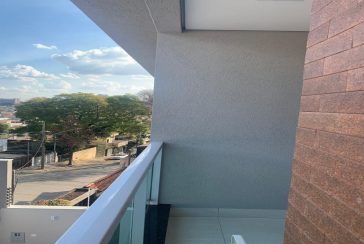 Belo Sobrado novo à venda na Vila Mangalot na Rua Evandro Danton Ferreira Gandra 65