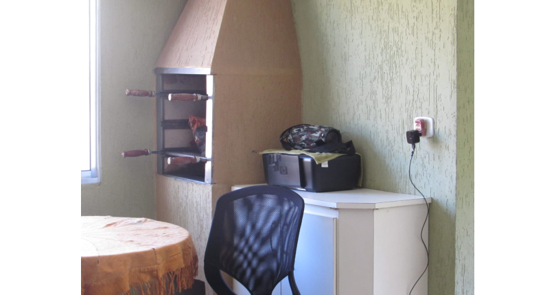 Sobrado à venda no Parque São Domingos na Rua Pedro Sernagiotti, com 3 dormitórios