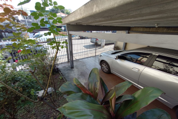 Casas para renda à venda no Jardim Santo Elias na Rua Otávio Gonçalves Martins