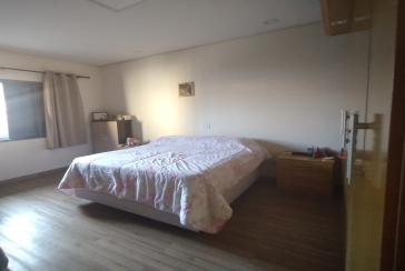 Casas para renda à venda no Jardim Santo Elias na Rua Otávio Gonçalves Martins