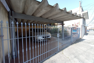 Casas para renda à venda no Jardim Santo Elias na Rua Otávio Gonçalves Martins