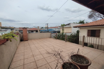 Casa Térrea à venda no Jardim Santo Elias na Rua Domingos Sérgio dos Anjos,