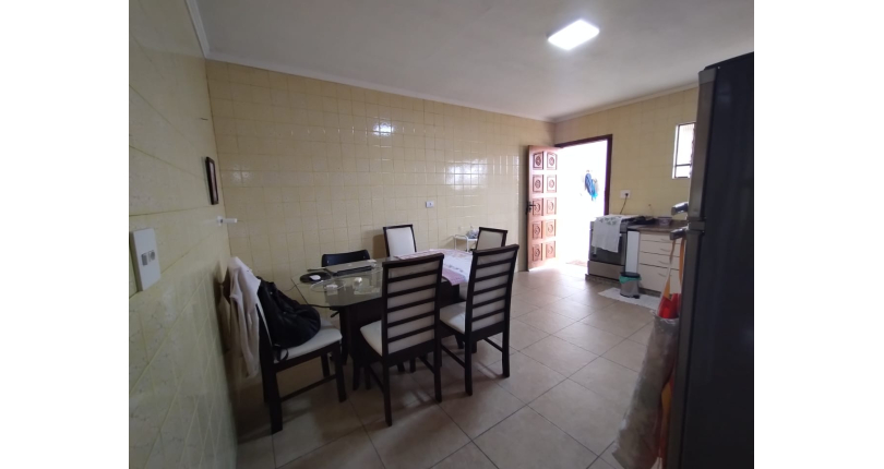 Casa Térrea à venda no Jardim Santo Elias na Rua Domingos Sérgio dos Anjos,