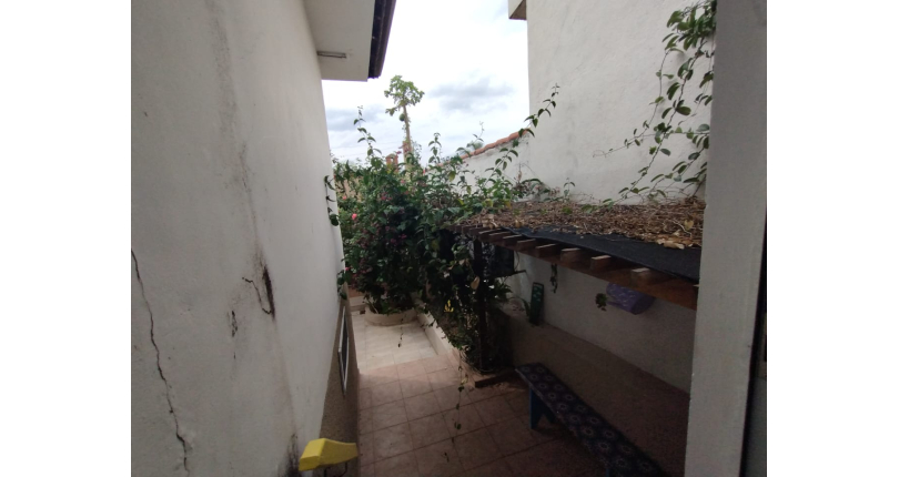 Casa Térrea à venda no Jardim Santo Elias na Rua Domingos Sérgio dos Anjos,