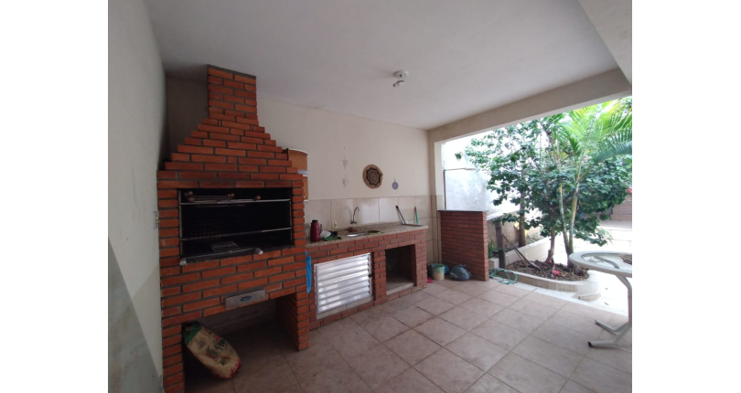 Casa Térrea à venda no Jardim Santo Elias na Rua Domingos Sérgio dos Anjos,