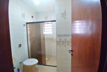 Sobrado à venda no Jardim Marisa na Rua Avelino Ginjo,