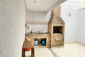 LINDO Sobrado à venda na Vila Bonilha na Rua Luís Afonso, com 3 dormitórios