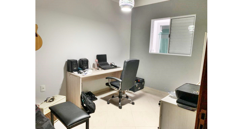 LINDO Sobrado à venda na Vila Bonilha na Rua Luís Afonso, com 3 dormitórios