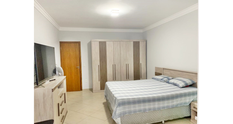 LINDO Sobrado à venda na Vila Bonilha na Rua Luís Afonso, com 3 dormitórios