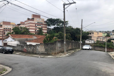 Terreno à venda na Vila Guedes na Rua Martinho do Amaral