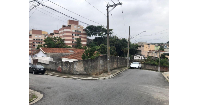 Terreno à venda na Vila Guedes na Rua Martinho do Amaral
