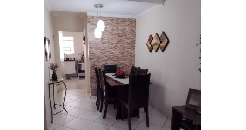 Sobrado à venda no Conjunto Residencial Vista Verde na Rua Desembargador Joaquim Bandeira de Melo 657