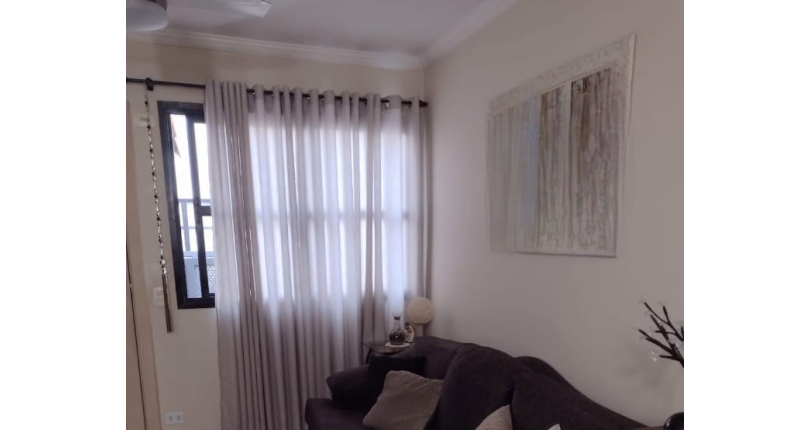 Sobrado à venda no Conjunto Residencial Vista Verde na Rua Desembargador Joaquim Bandeira de Melo 657